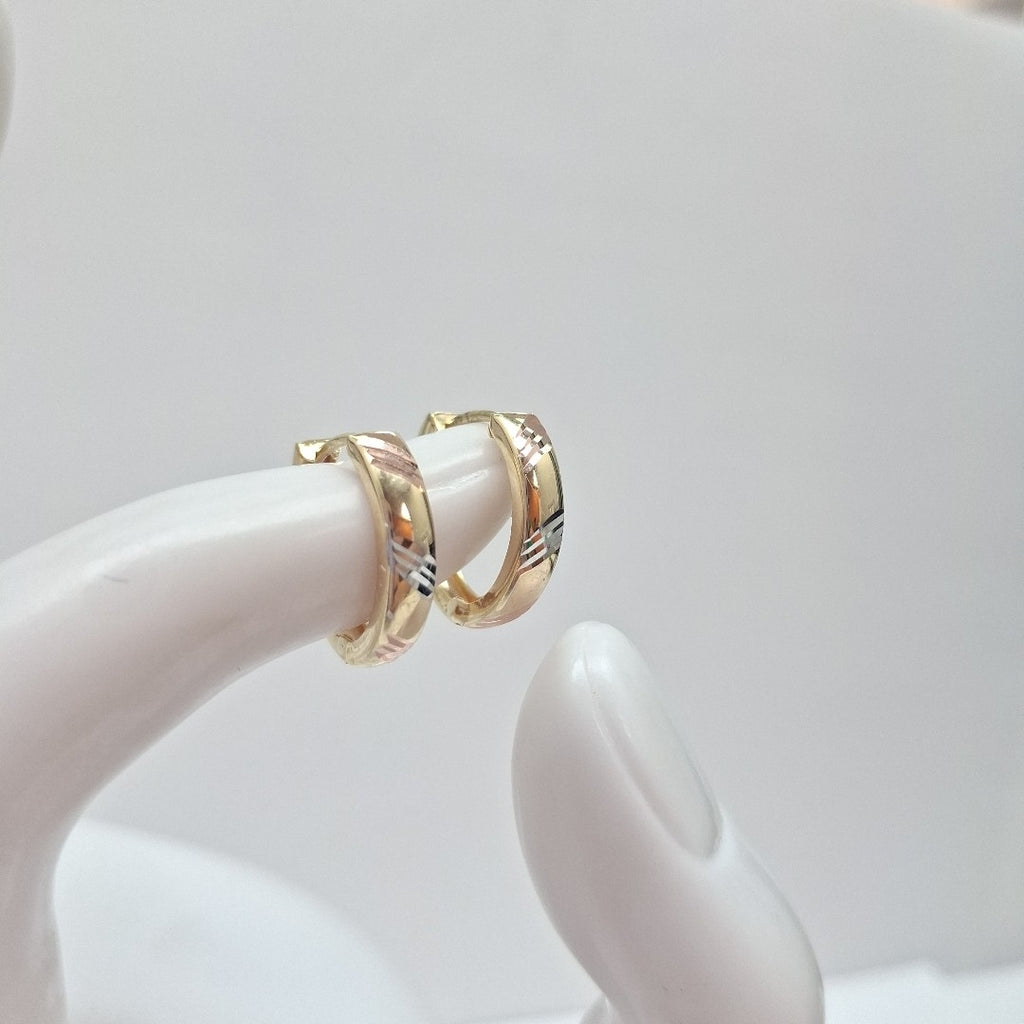 HUGGIES ORO 14K 1.8 (NUEVO)