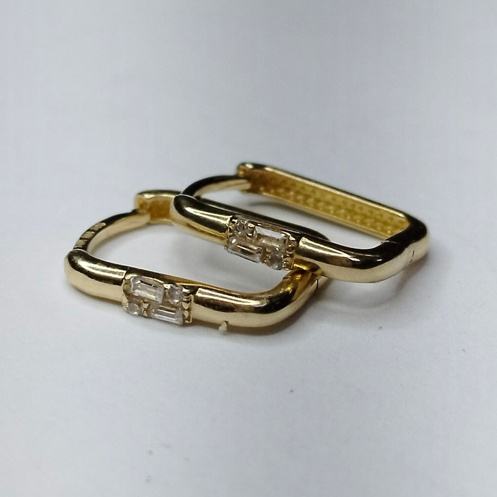 HUGGIES ORO 14K 1.4 (NUEVO)