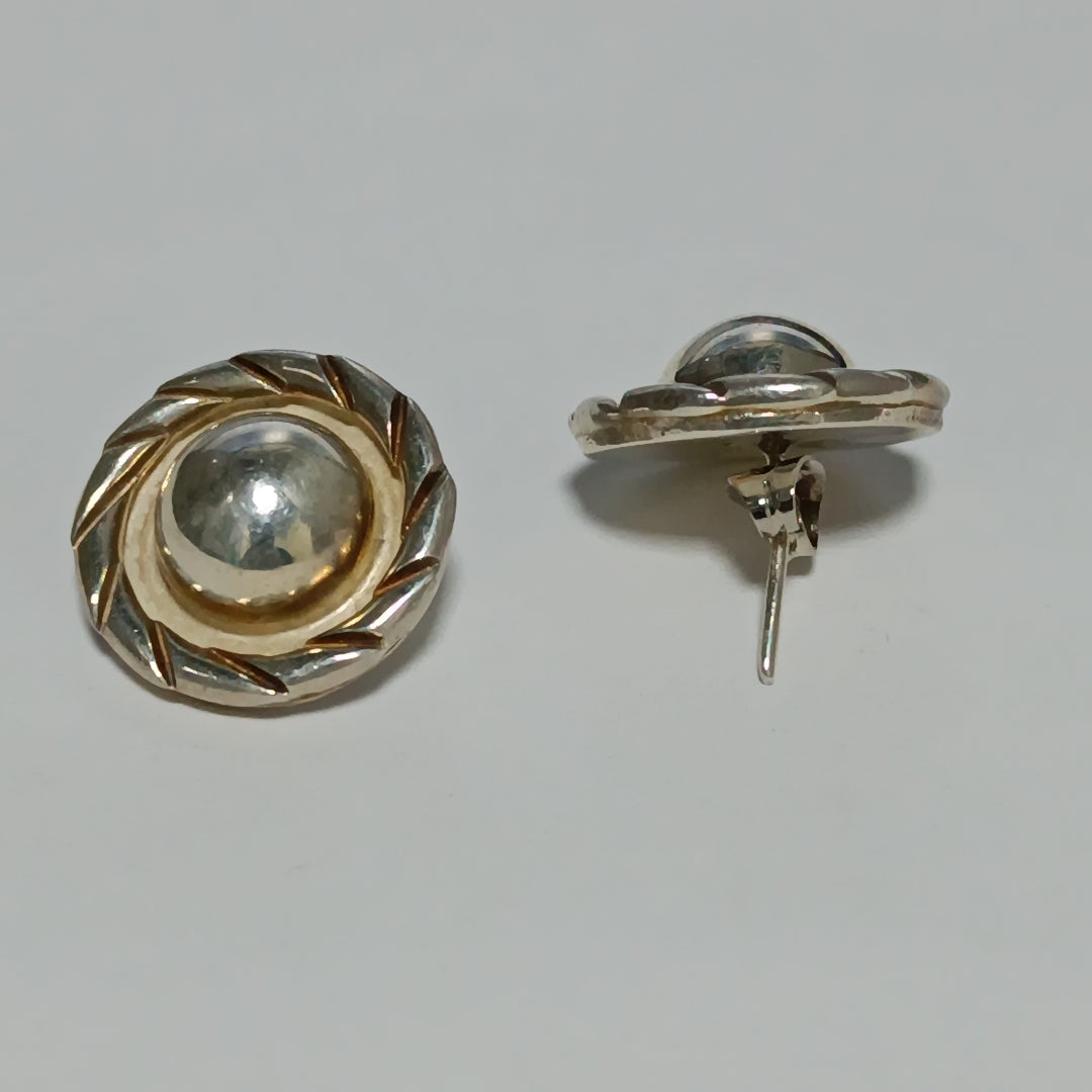 ARETES PAR PLATA 8.9 GRMS (SEMINUEVO)