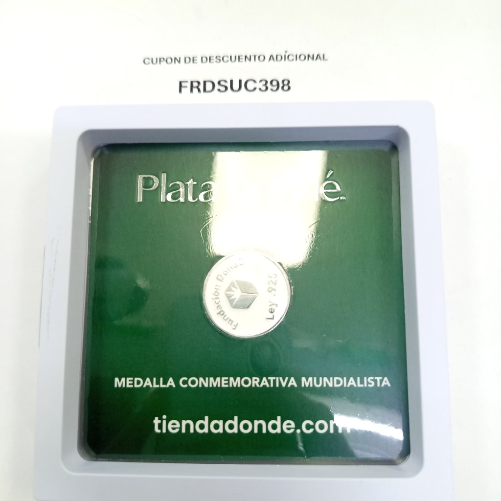MEDALLA CONMEMORATIVA FRD FÚTBOL MOTIVO ÁGUILA PLATA .925 8.9 GR (NUEVO)