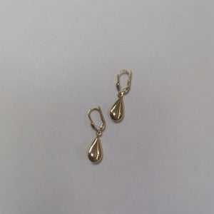 ARETES PAR ORO 14 K 1.9 GRMS (SEMINUEVO)