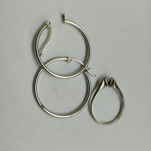 ANILLITO, ARRACADAS PAR PLATA 3.5 GRMS (SEMINUEVO)