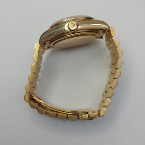 RELOJ CAJA ACERO PULSO ORO ORO 18 K 139.9 GRMS (SEMINUEVO)