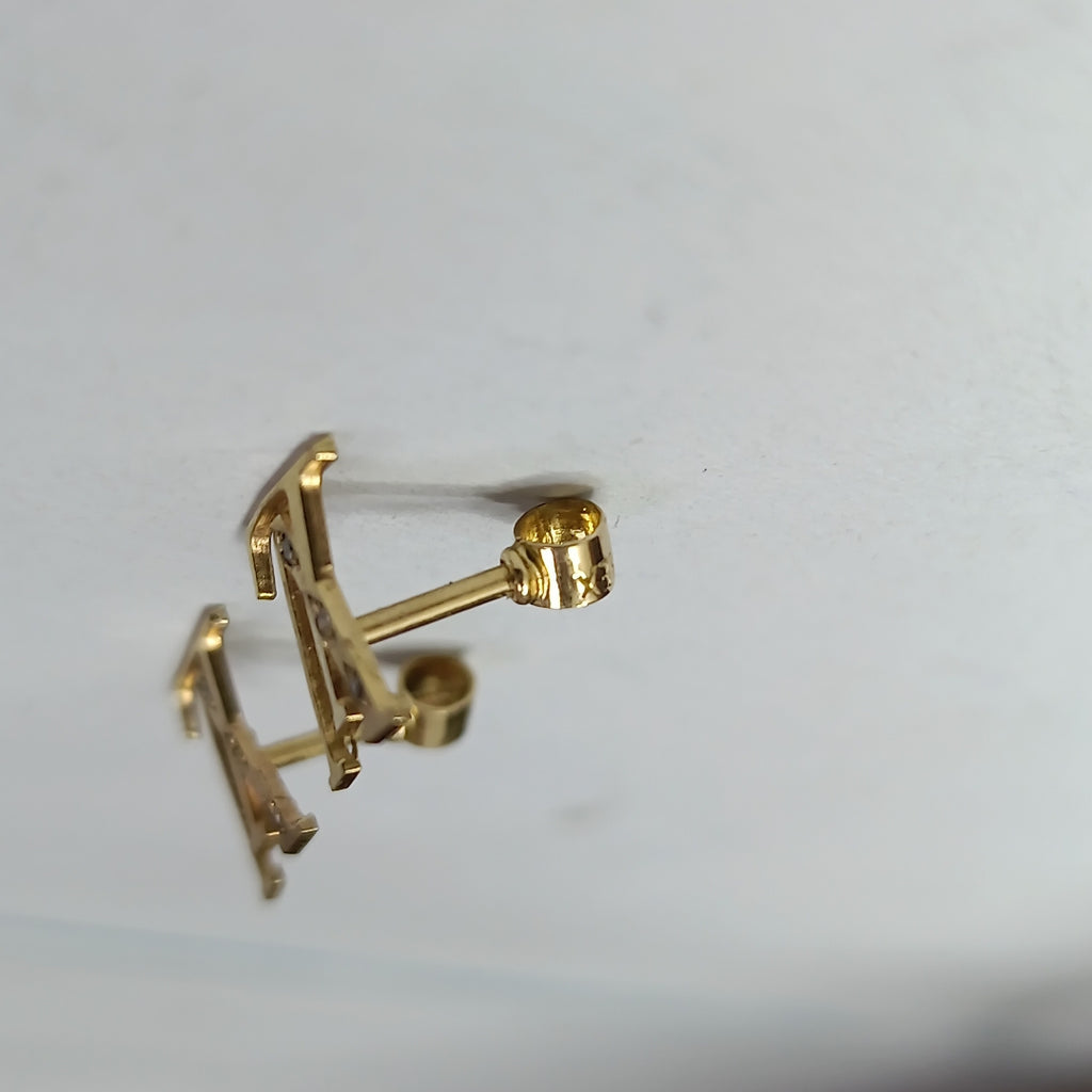ARETES PAR ORO 14 K 0,60 GRMS (SEMINUEVO)