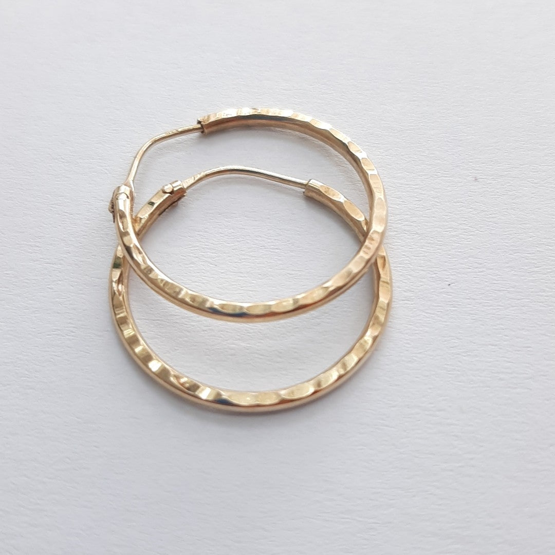 ARRACADAS PAR ORO 10 K 1.2 GRMS (SEMINUEVO)