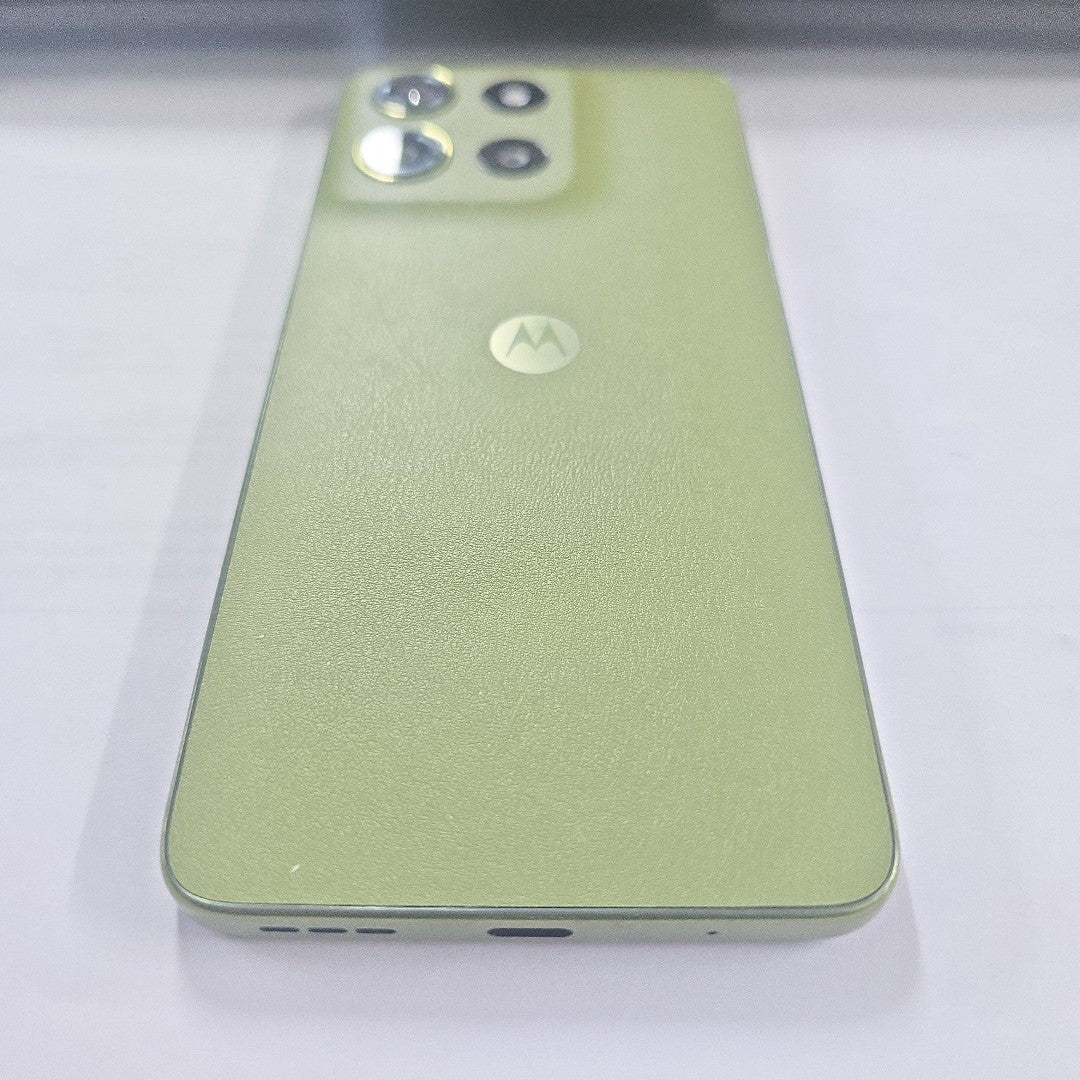 CELULAR MOTOROLA MOTO G15 XT2521-2 (2025) 256 GB 4 GB RAM (SEMINUEVO)