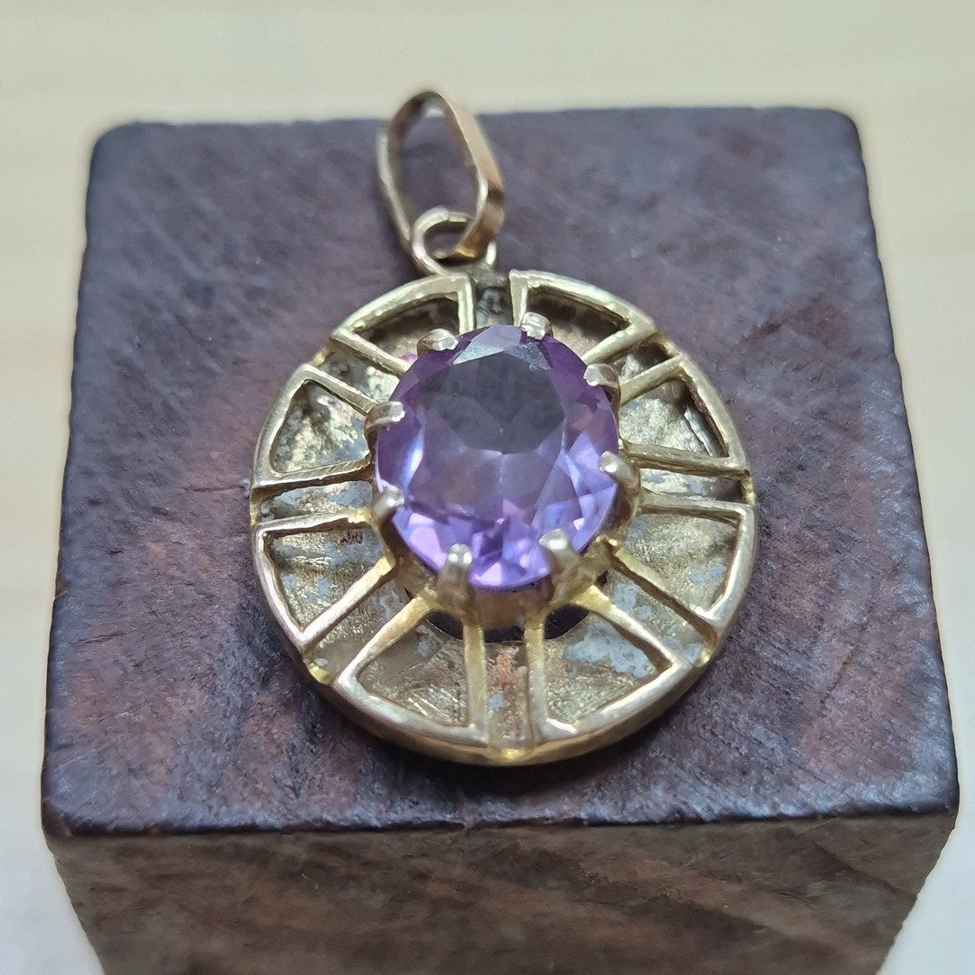 DIJE ORO 14 K 2.2 GRMS (SEMINUEVO)