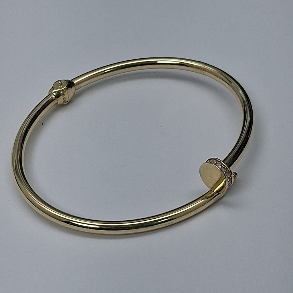 PULSERA CLAVO ORO 10K 5.8 (NUEVO)