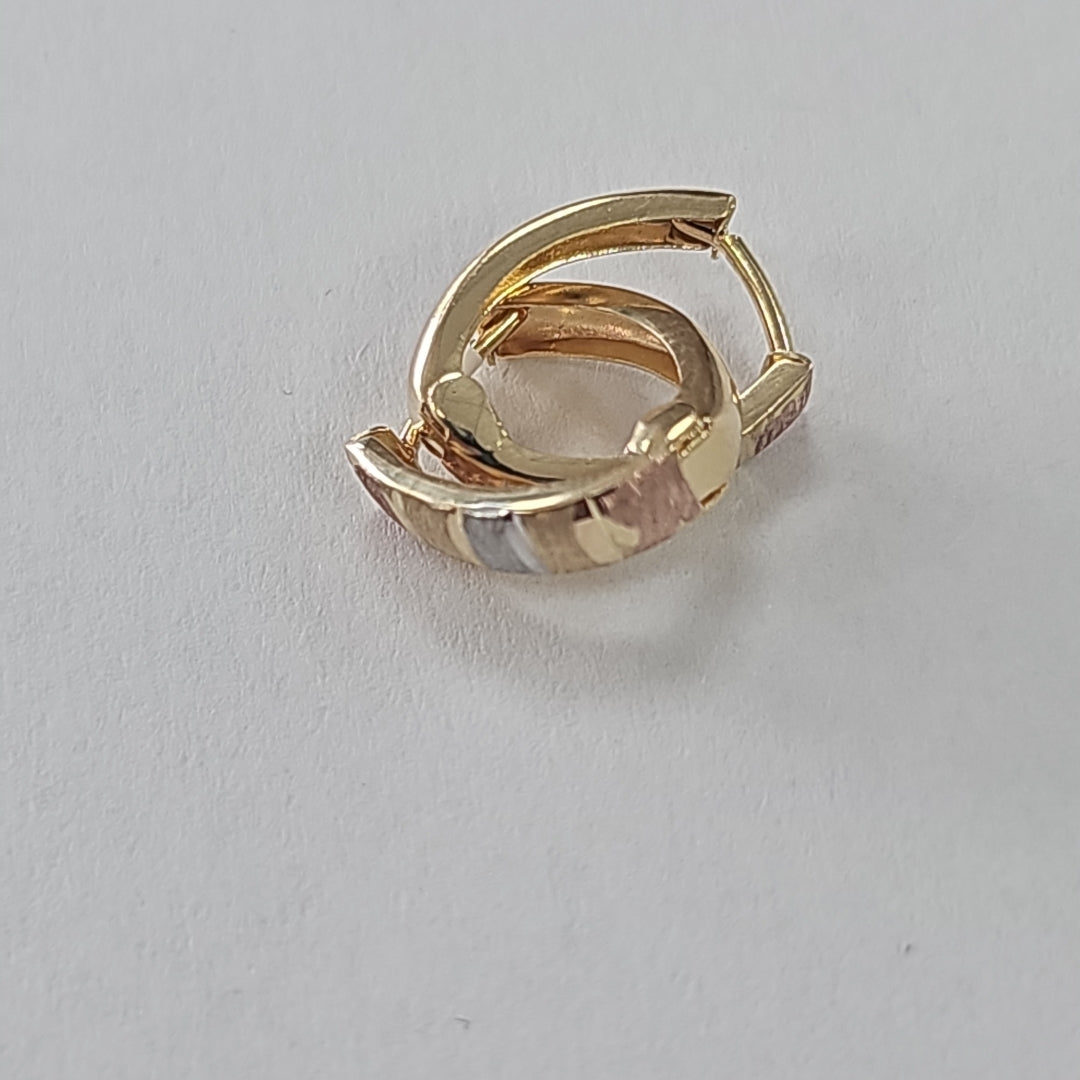 HUGGIES ORO 14K 1.1 (NUEVO)