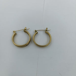 ARRACADAS PAR ORO 10 K 3.2 GRMS (SEMINUEVO)