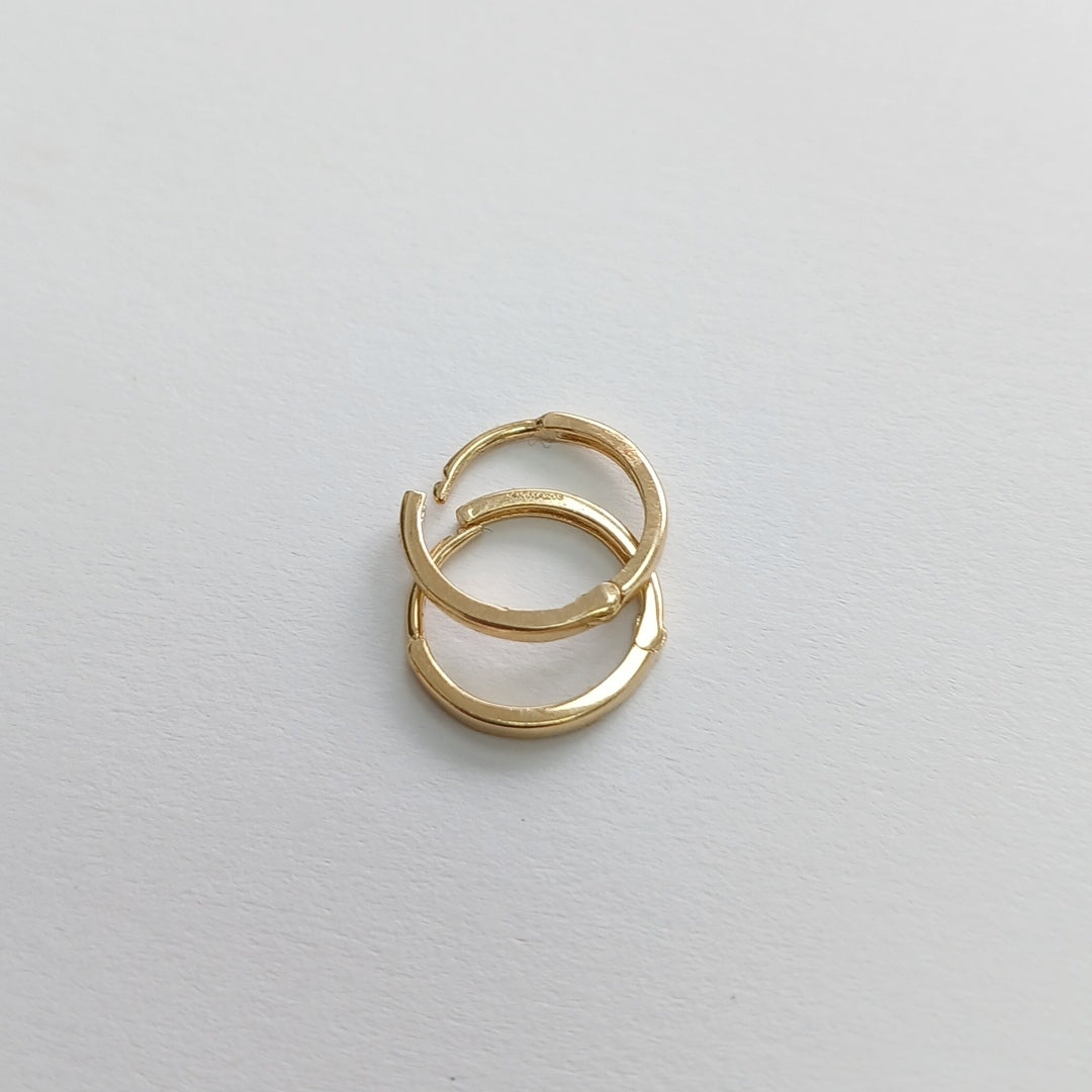 HUGGIES ORO 14K 0.9 (NUEVO)