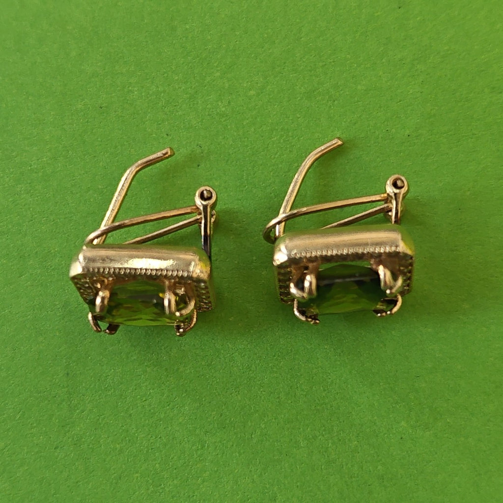 ARETES PAR ORO 10 K 3.5 GRMS (SEMINUEVO)