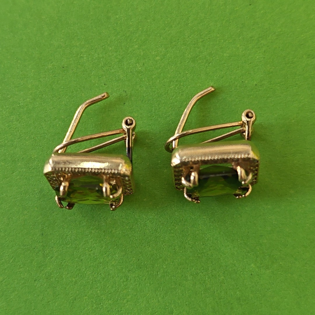 ARETES PAR ORO 10 K 3.5 GRMS (SEMINUEVO)