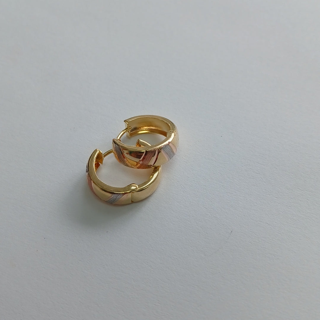 HUGGIES ORO 14K 1.8 (NUEVO)