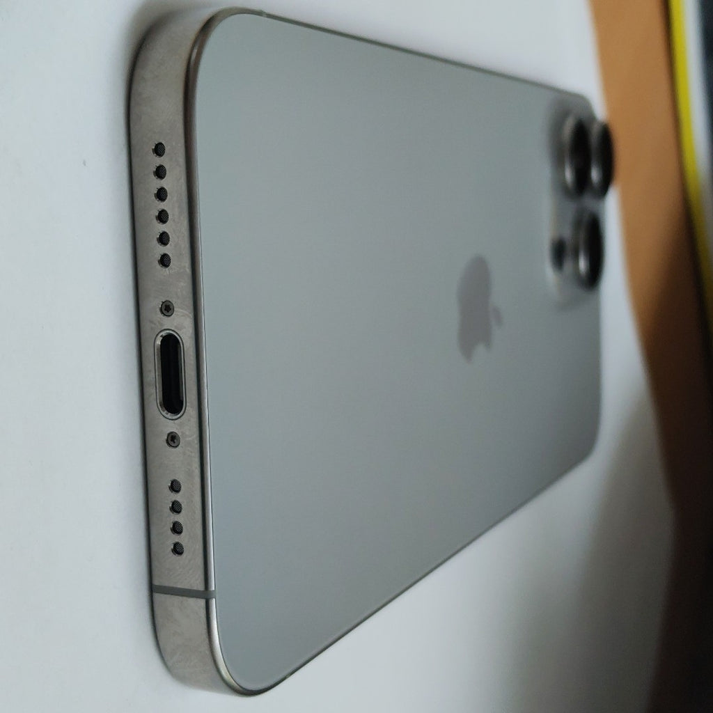 CELULAR APPLE IPHONE 16 PRO MAX A3295 (2024) 512 GB 8 GB RAM (SEMINUEVO)
