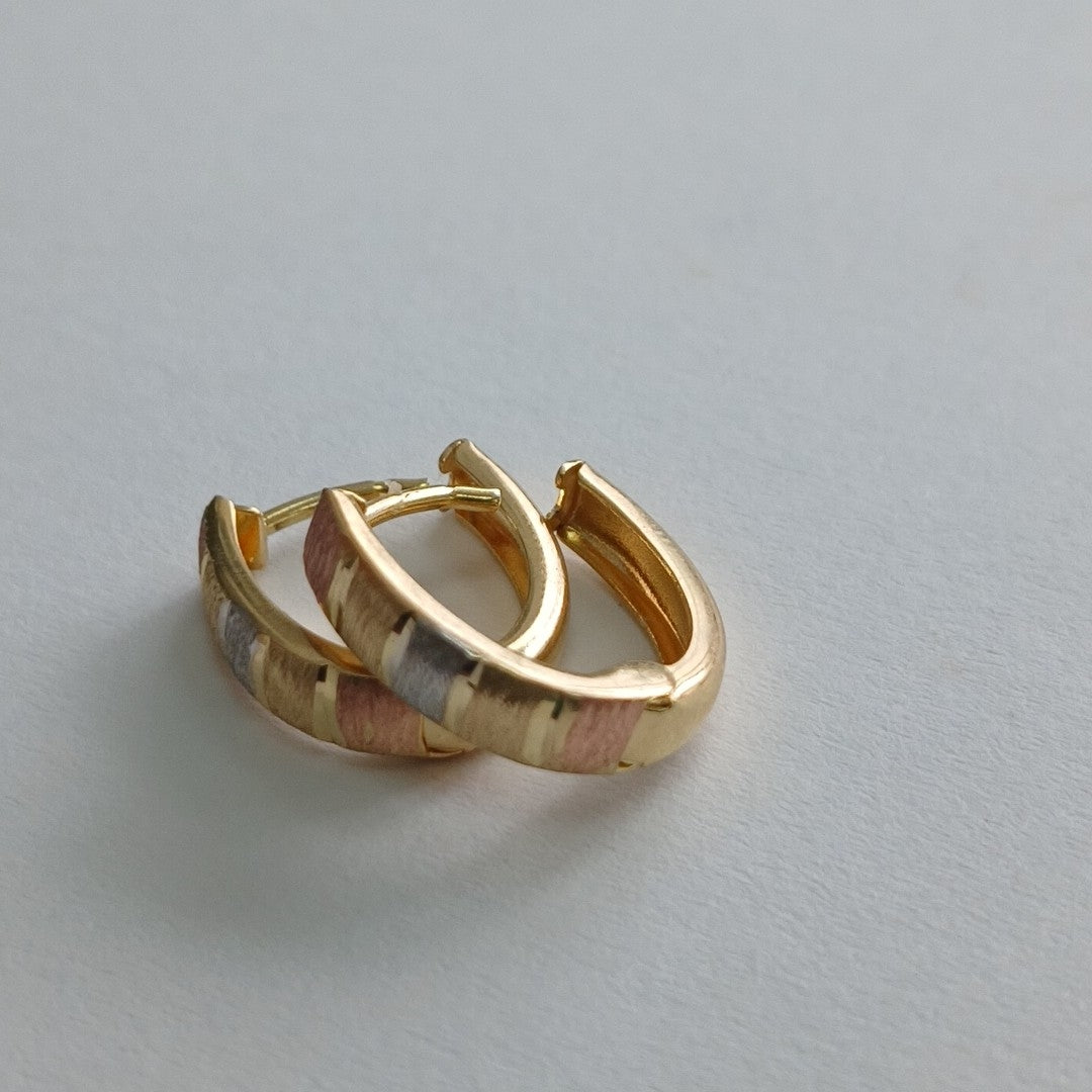 HUGGIES ORO 14K 1.2 (NUEVO)