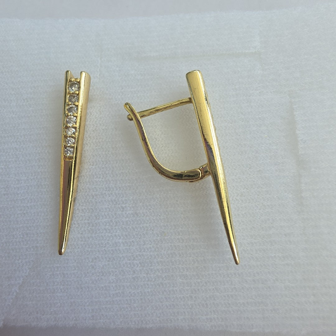 ARETES PAR ORO 10 K 3.8 GRMS (SEMINUEVO)
