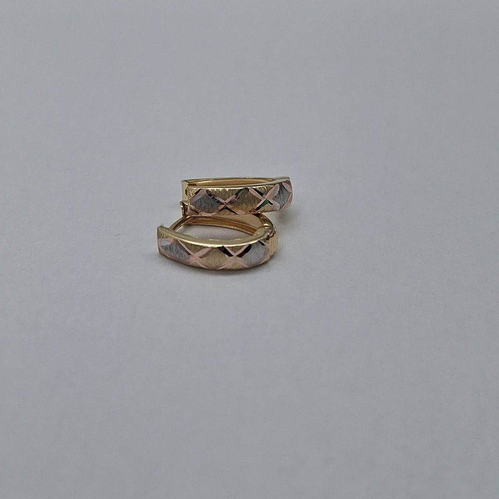 HUGGIES ORO 14K 1.1 (NUEVO)