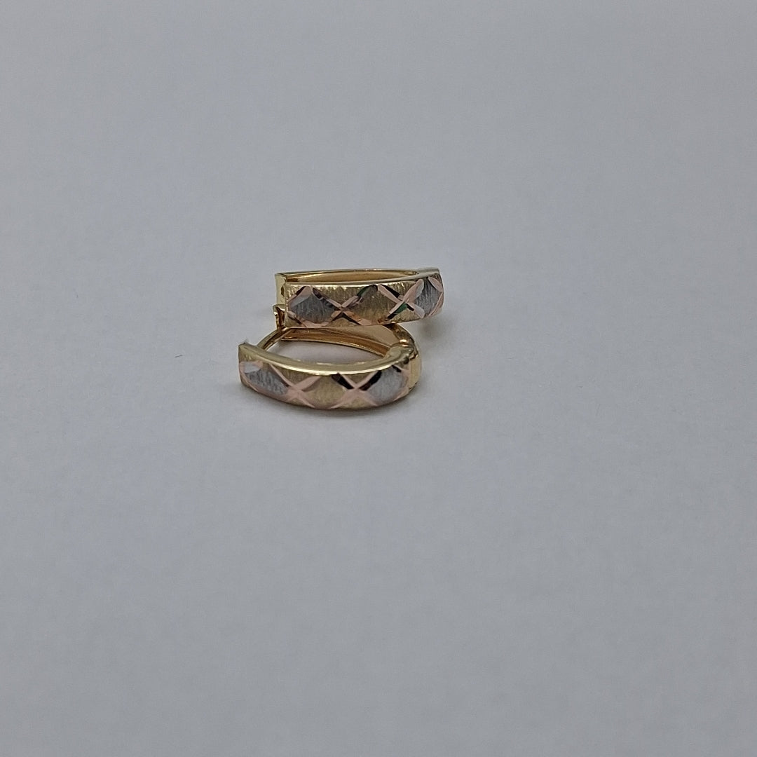 HUGGIES ORO 14K 1.1 (NUEVO)
