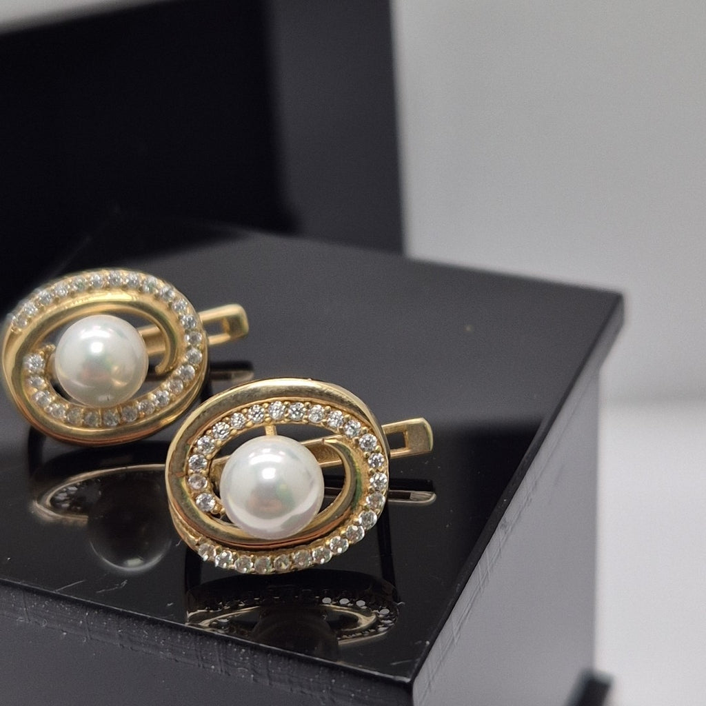 ARETES PAR ORO 14 K 3.9 GRMS (SEMINUEVO)