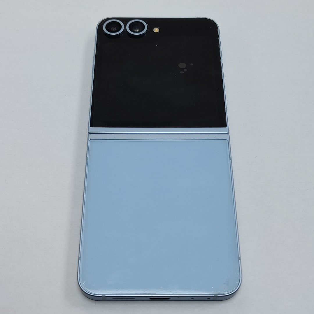 CELULAR SAMSUNG GALAXY Z FLIP 6 SM-F741B (2024) 512 GB 12 GB RAM (SEMINUEVO)