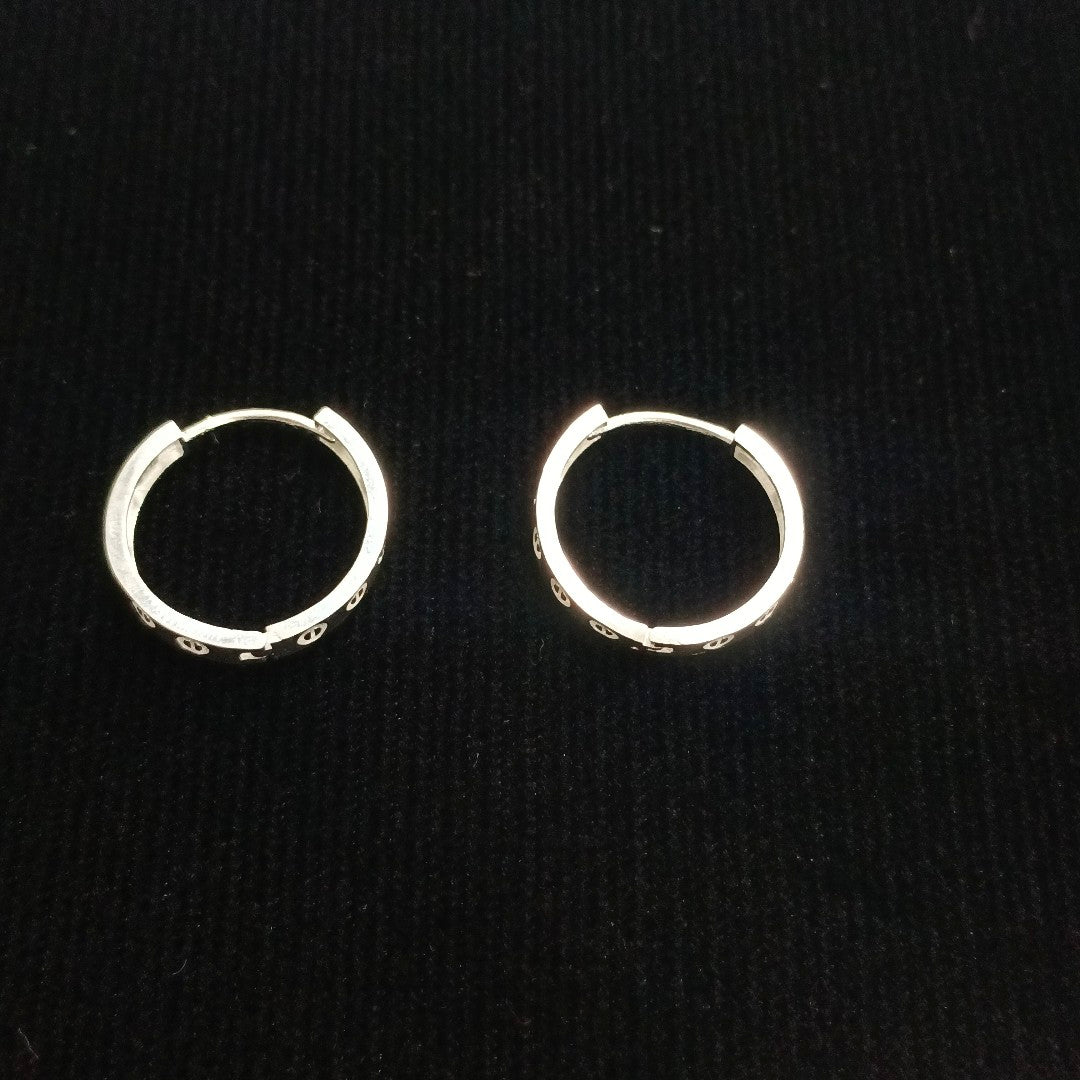 ARETES ARRACADAS FIG TORNILLOS PLATA .925 2.63 GR (NUEVO)