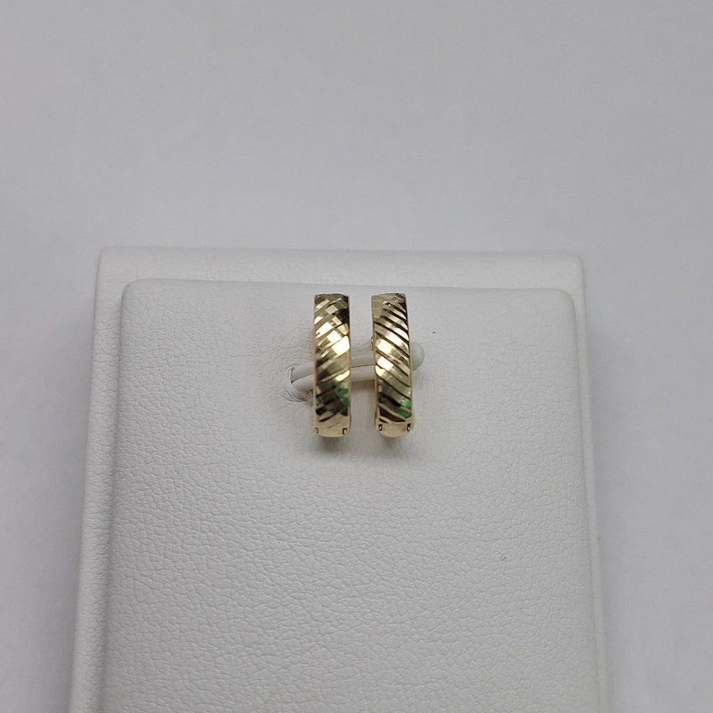 HUGGIES ORO 14K 1.1 (NUEVO)