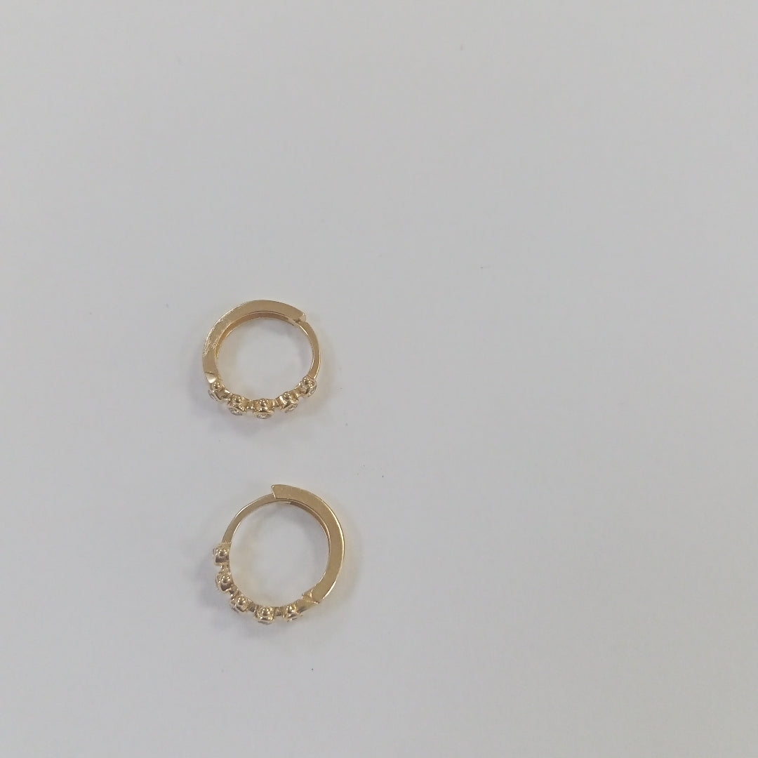 HUGGIES ORO 14K 1.4 (NUEVO)