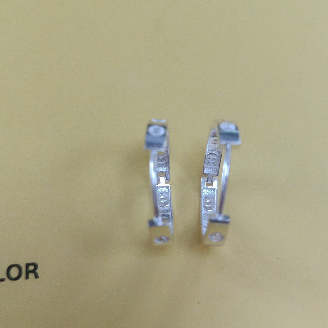 ARETES ARRACADAS FIG TORNILLOS PLATA .925 2.63 GR (NUEVO)