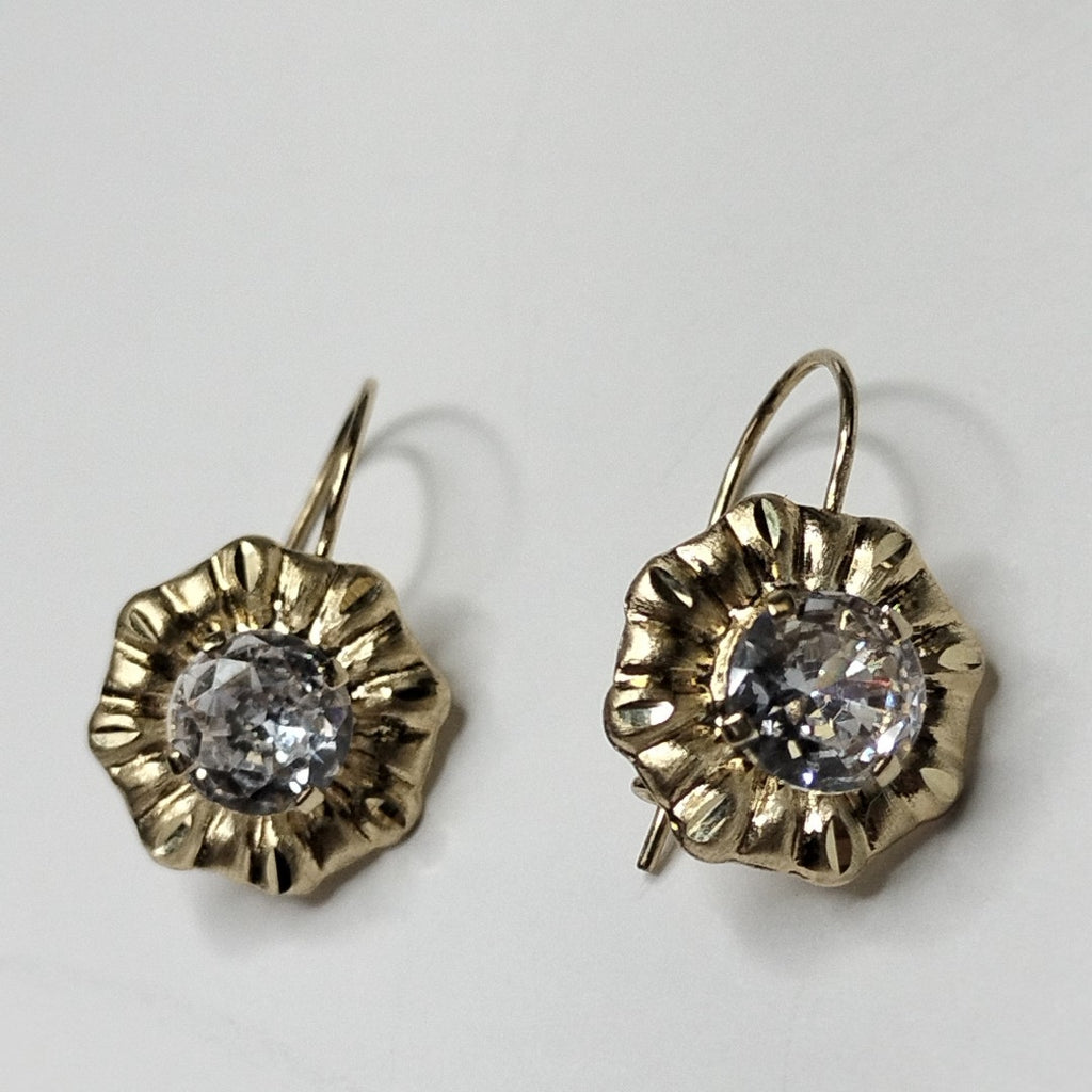 ARETES PAR ORO 10 K 1 GRMS (SEMINUEVO)