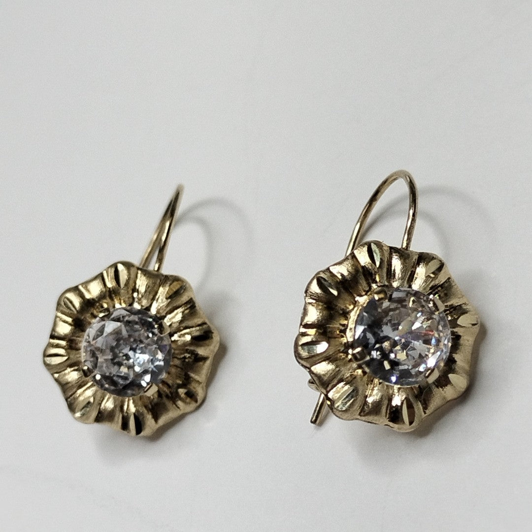ARETES PAR ORO 10 K 1 GRMS (SEMINUEVO)