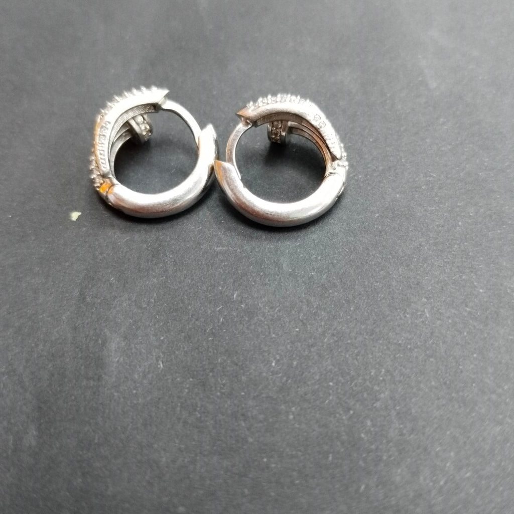 ARETES PAR ORO BLANCO 14 K 7,00 GRMS (SEMINUEVO)