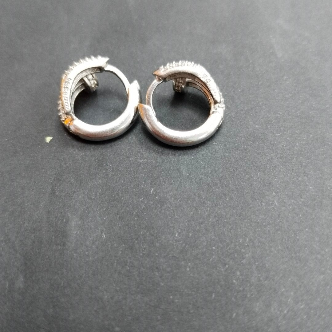 ARETES PAR ORO BLANCO 14 K 7,00 GRMS (SEMINUEVO)