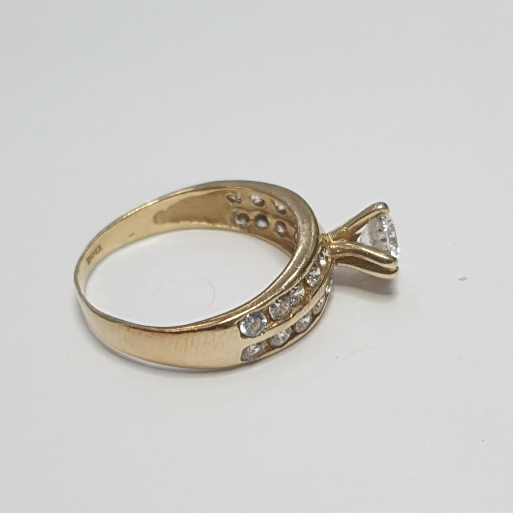 ANILLO,SOLITARIO ORO 10 K 2,60 GRMS (SEMINUEVO)
