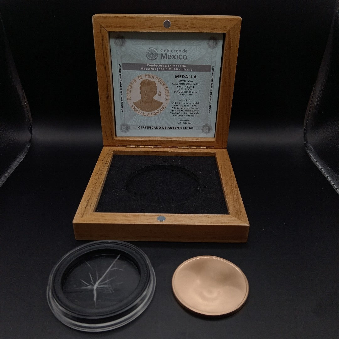 MEDALLA CONMEMORATIVA ORO 21 K 42,00 GRMS (SEMINUEVO)