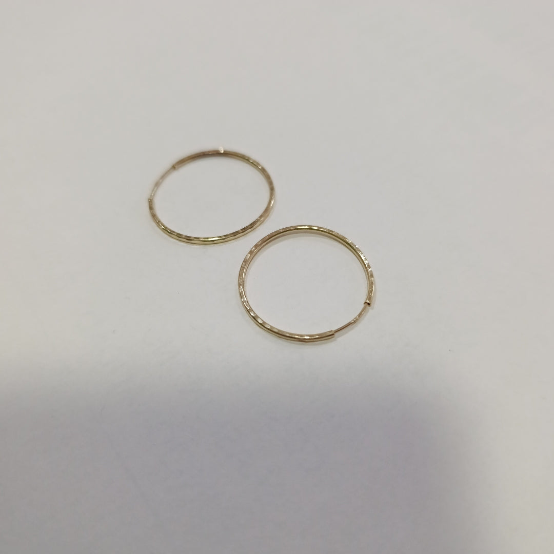 ARETES PAR ORO 14 K 0,90 GRMS (SEMINUEVO)