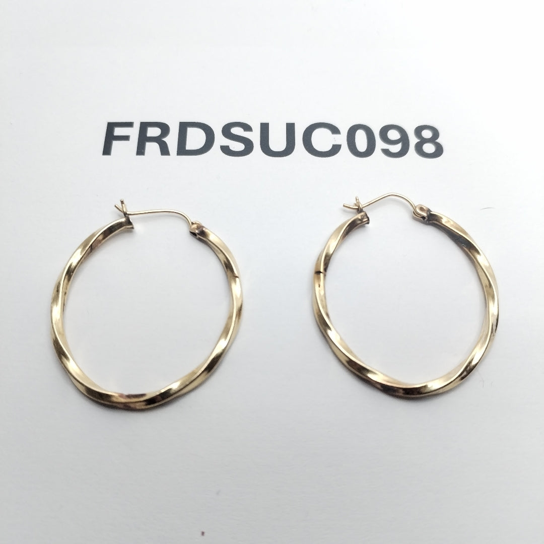 ARETES PAR ORO 10 K 2.6 GRMS (SEMINUEVO)