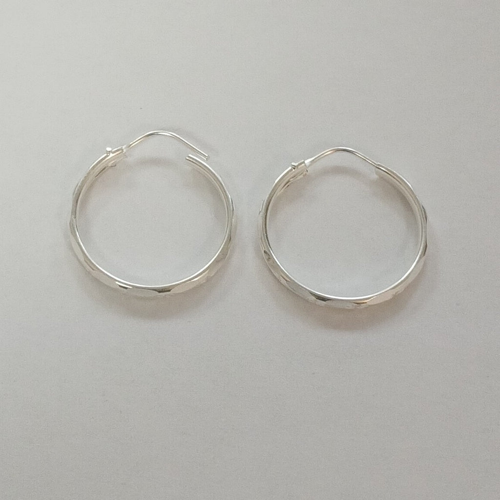 PAR ARRACADAS FACETADA PLATA .925 2.1 GR (NUEVO)