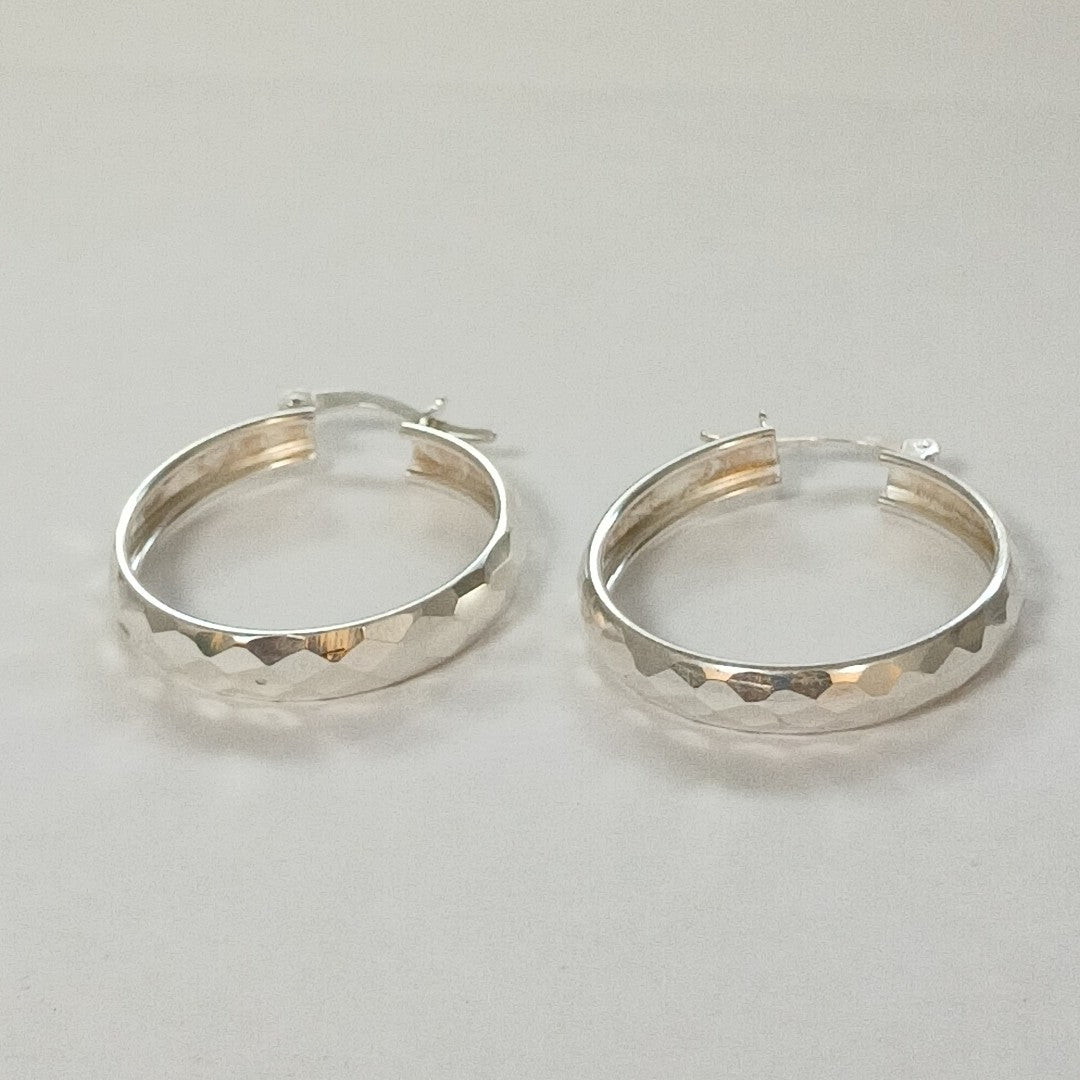 ARETES ARRACADAS FACETADAS PLATA .925 2.5 GR (NUEVO)