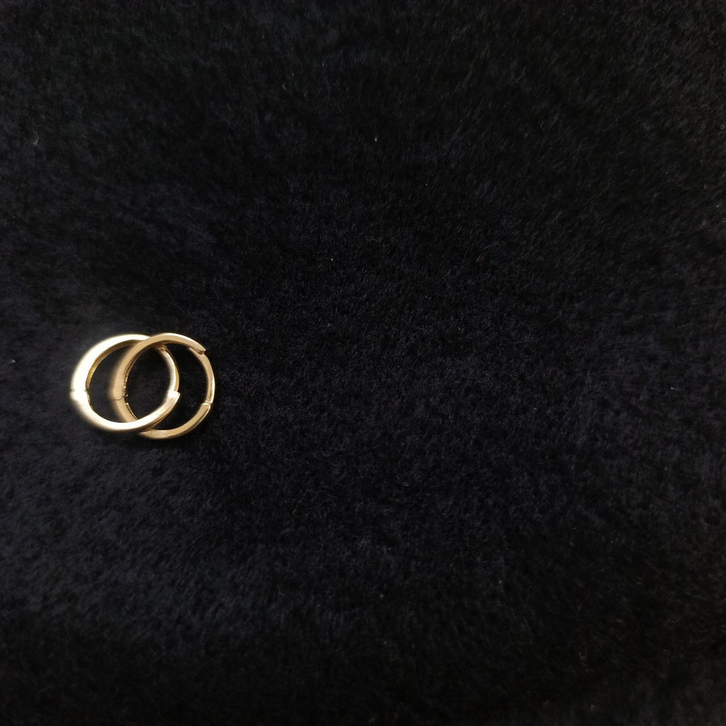 HUGGIES ORO 14K 0.9 (NUEVO)