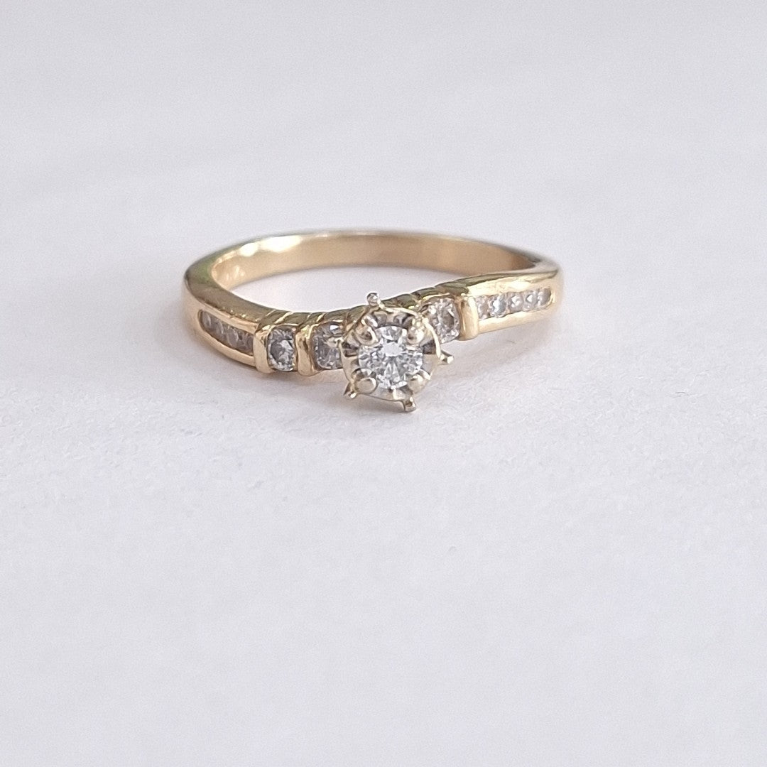SOLITARIO ORO 14 K 3.4 GRMS (SEMINUEVO)