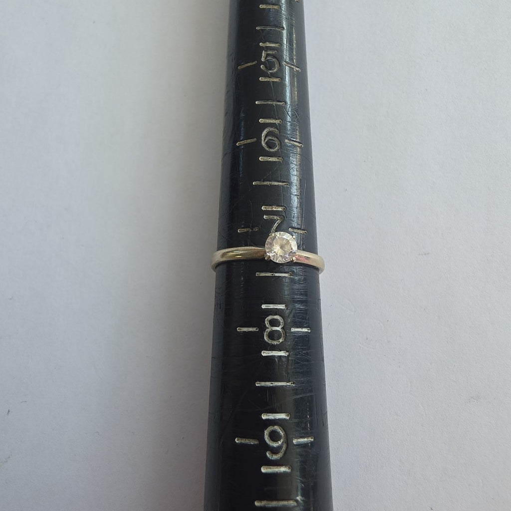 SOLITARIO ORO, ORO BLANCO 14 K 1.7 GRMS (SEMINUEVO)