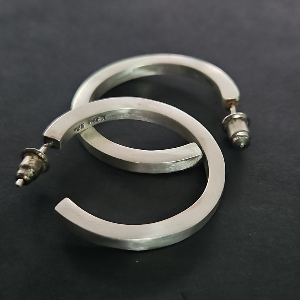 ARETES PAR PLATA 5,40 GRMS (SEMINUEVO)