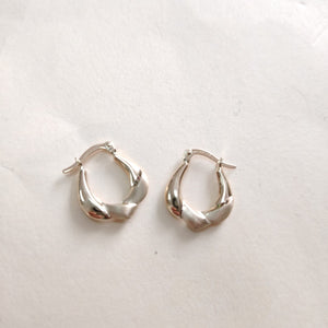 ARRACADAS ORO 14K 1.4 (NUEVO)