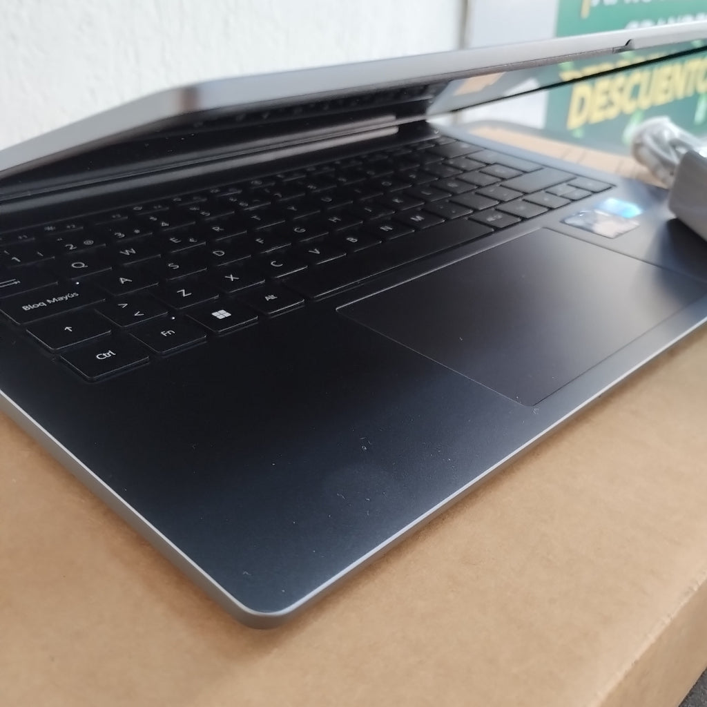 LAPTOP HUAWEI MATEBOOK D14 MDF-X (2024) 512 GB SSD 16 GB RAM (SEMINUEVO)