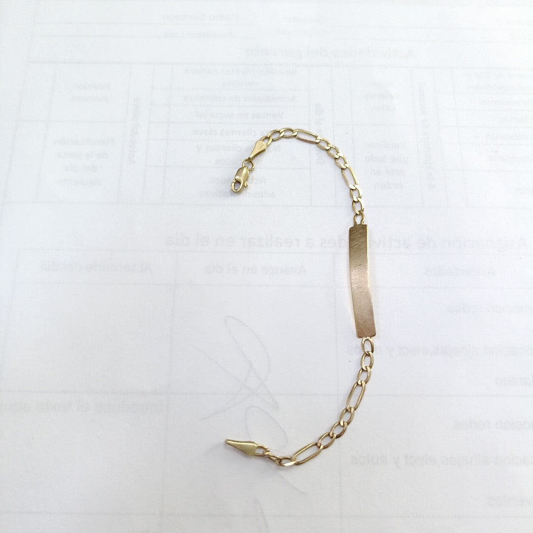 K1 2.4 GRMS 10 K IDENTIFICACIÓN ESCLAVA MATERIALES ORO CANTIDAD DE PIE (SEMINUEVO)