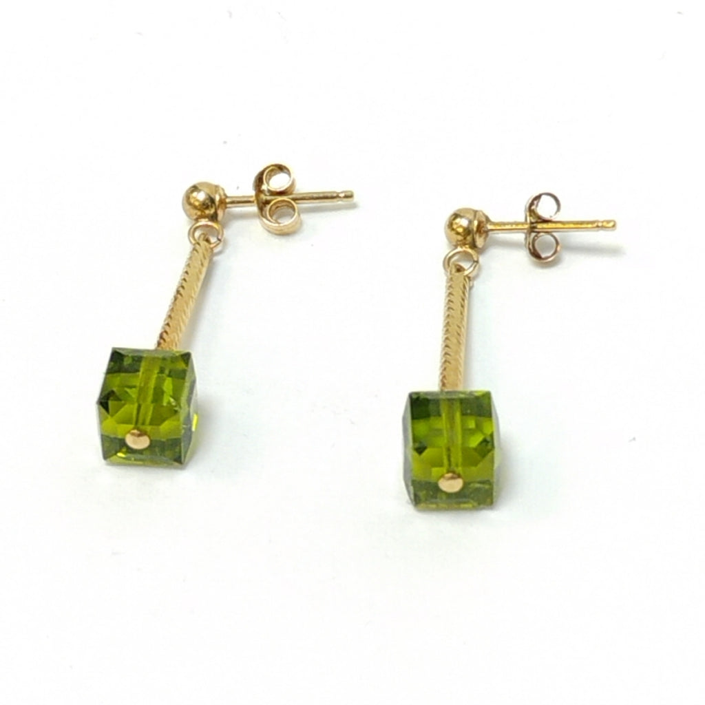 ARETES PAR ORO 14 K 1.5 GRMS (SEMINUEVO)