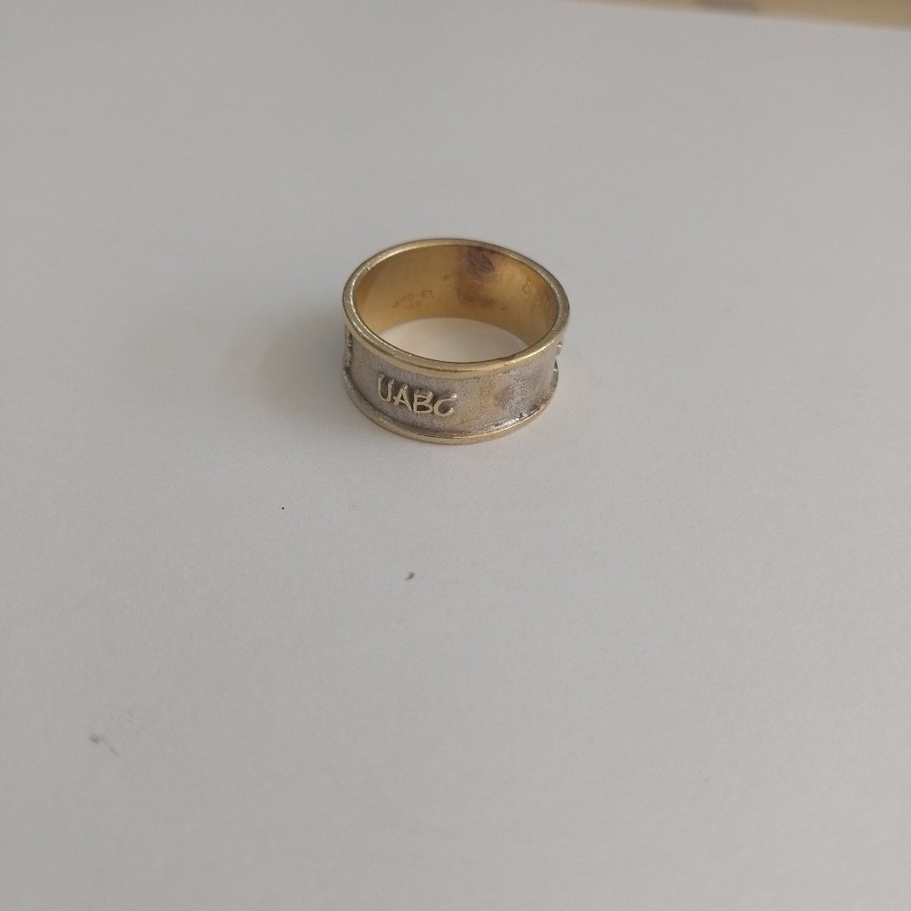 ANILLO ORO 10 K 9.9 GRMS (SEMINUEVO)