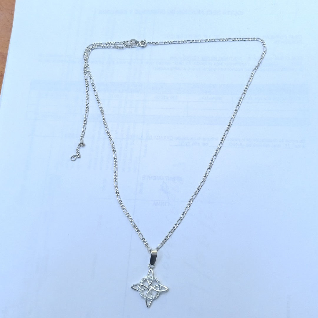 CADENA, DIJE PLATA 5.2 GRMS (SEMINUEVO)