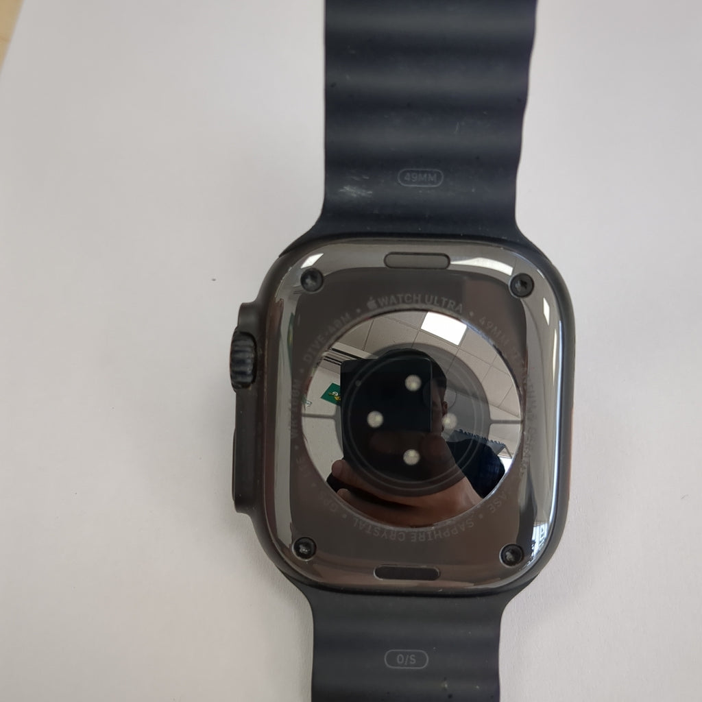 SMARTWATCH APPLE ULTRA 2 TITANIO A2987 49 MM GPS + CELULAR (SEMINUEVO)